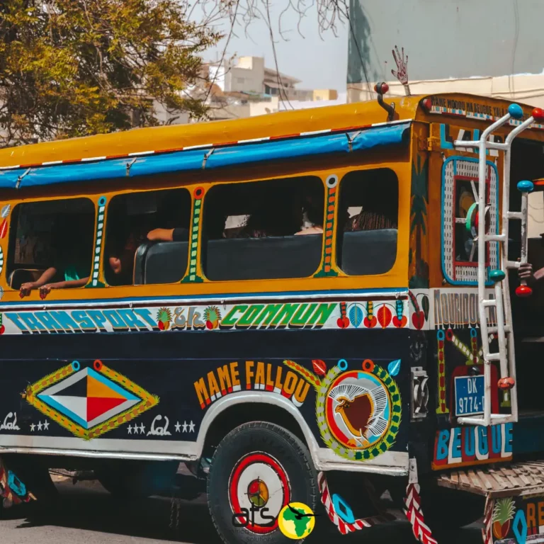 Read the suite about the Dakar Tour article as a quick bus